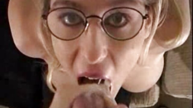 Hotjuliaxxx sexe mere et fils francais
