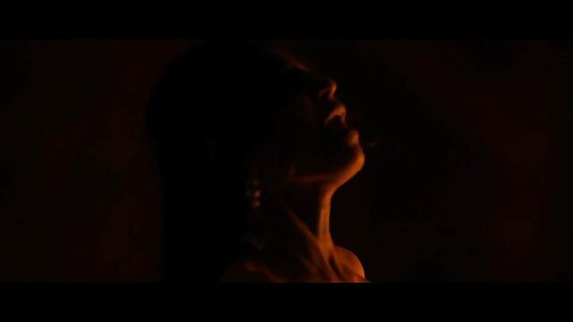 La femme demande au mari la permission porno espagnol hd de baiser avec l'autre