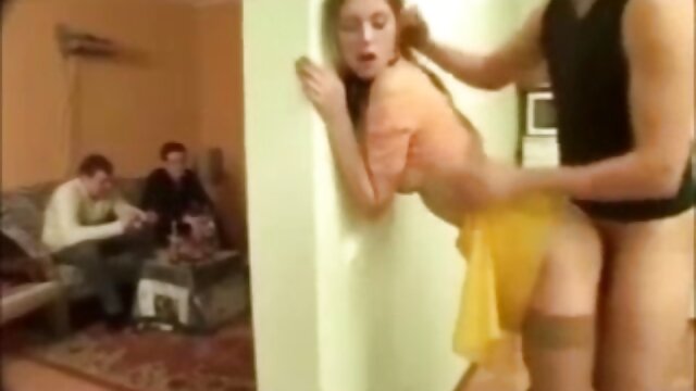 POSITIONS NOMBREUSES D'UN COUPLE QUI film sex complet francais BAISE AVEC PLAISIR ...