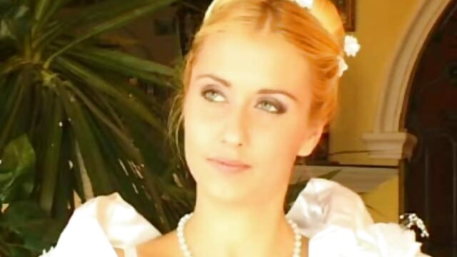 Vieille grosse bite britannique soufflée et baise la chatte d'une amateur french sex adolescente