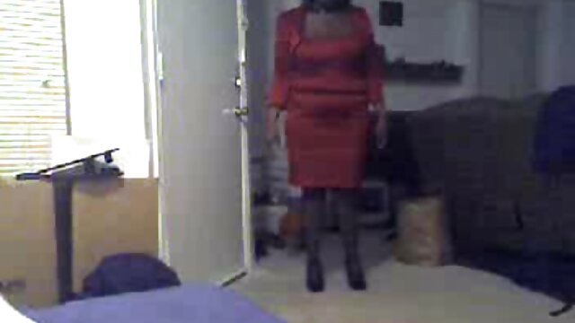 MYLF film porno sex francais - Une MILF aux gros seins suce et avale une grosse bite bien chaude
