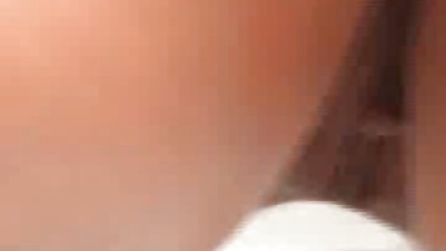 Plantureuse MILF grosse french porn Double pénétration devant son fils pervers