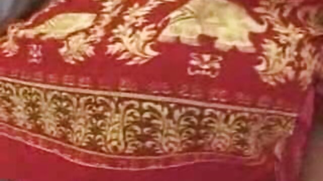Ma grand-mère est une salope film x francais mature excitée